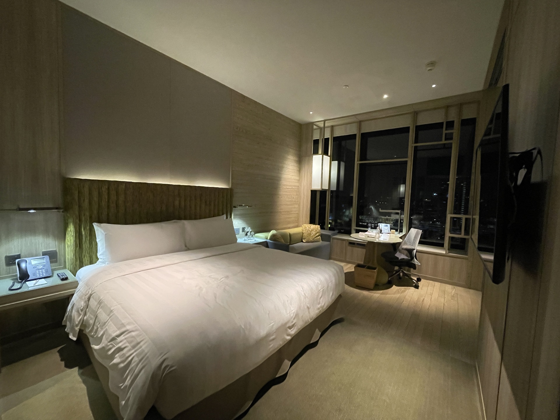 11 Affordable Hotels for Staycations in 