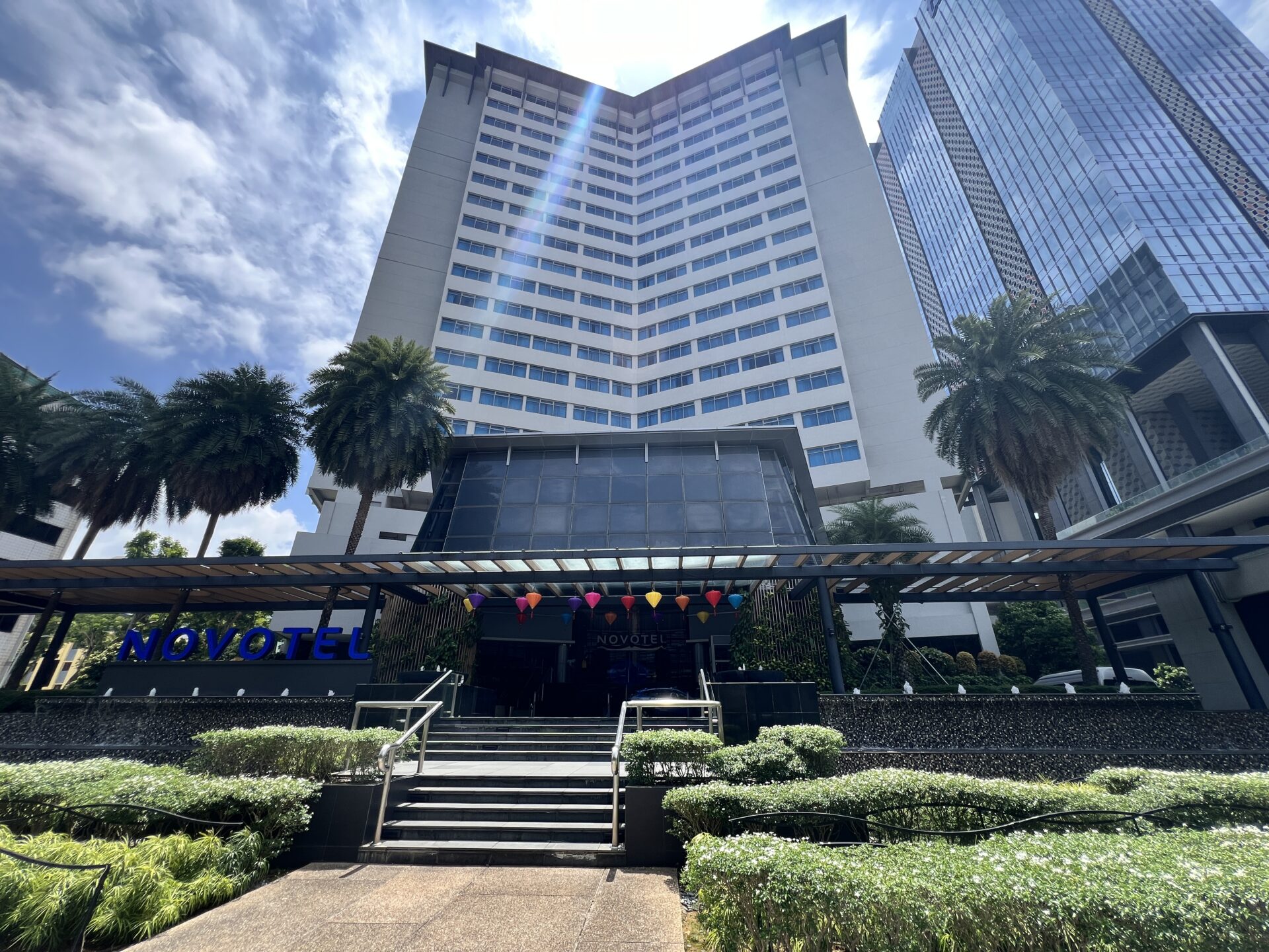 Novotel Singapore on Kitchener Hotel Review - Wah So Shiok